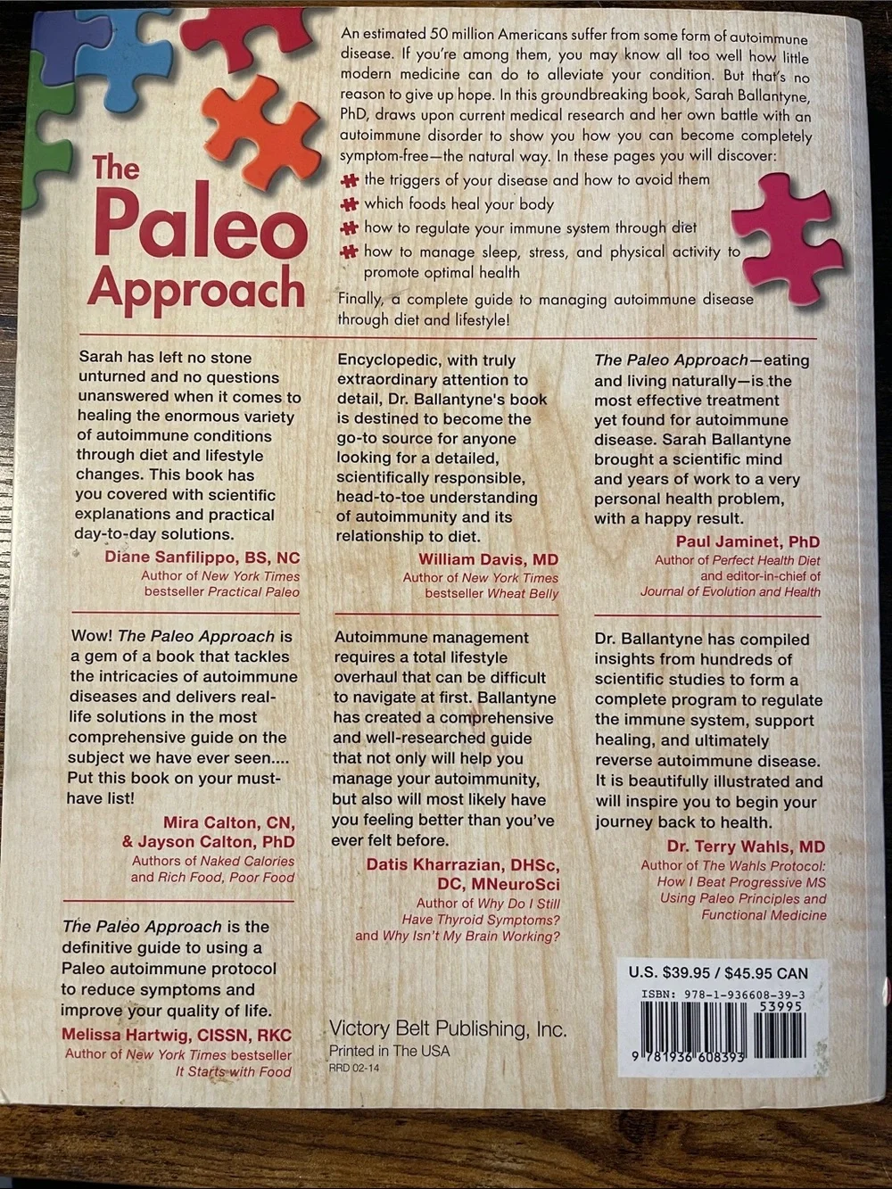 The Paleo Approach by - Cream & Red Cover